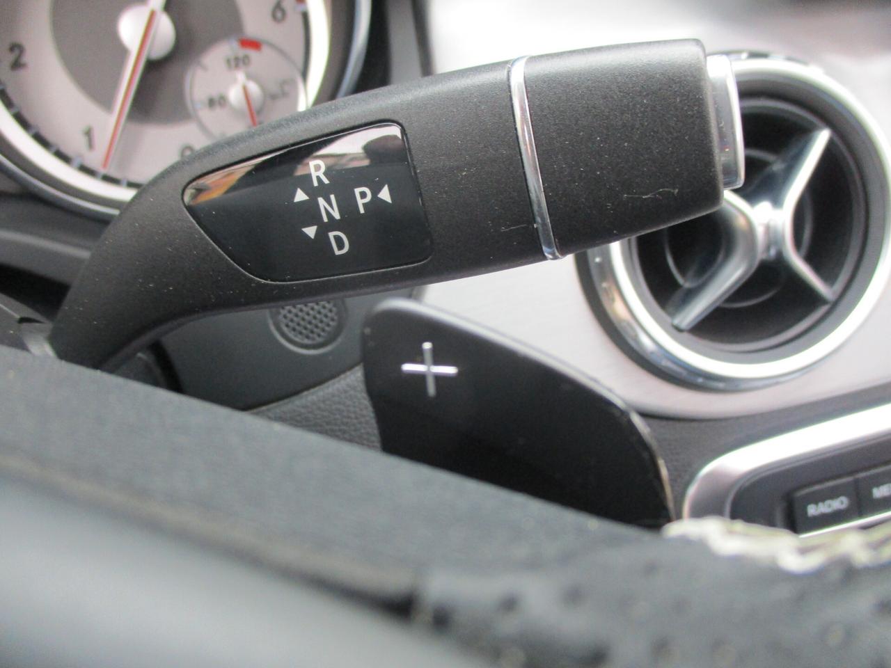 Mercedes-benz GLA 200 D 90..000 KM (NUOVA)