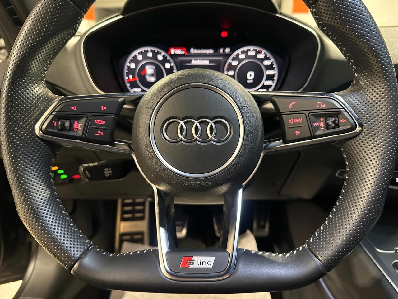 Audi TT Coupé 2.0 TFSI S line - TAGLIANDI VIRTUAL COCKPIT