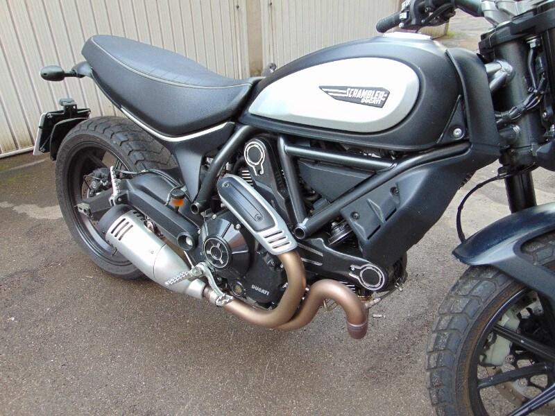 Ducati Scrambler Icon Dark