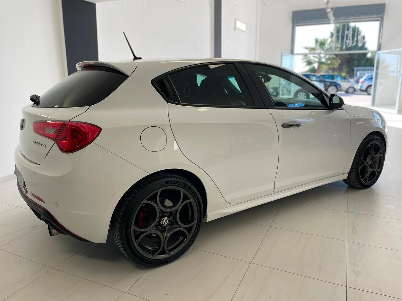 ALFA ROMEO GIULIETTA 1750 TURBO VELOCE 240CV SEDILI SPORTIVI