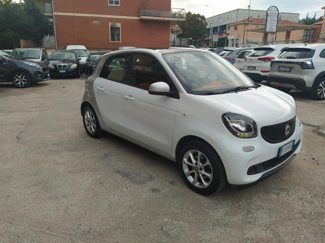 Smart ForFour 70 1.0 Passion Neopatentati