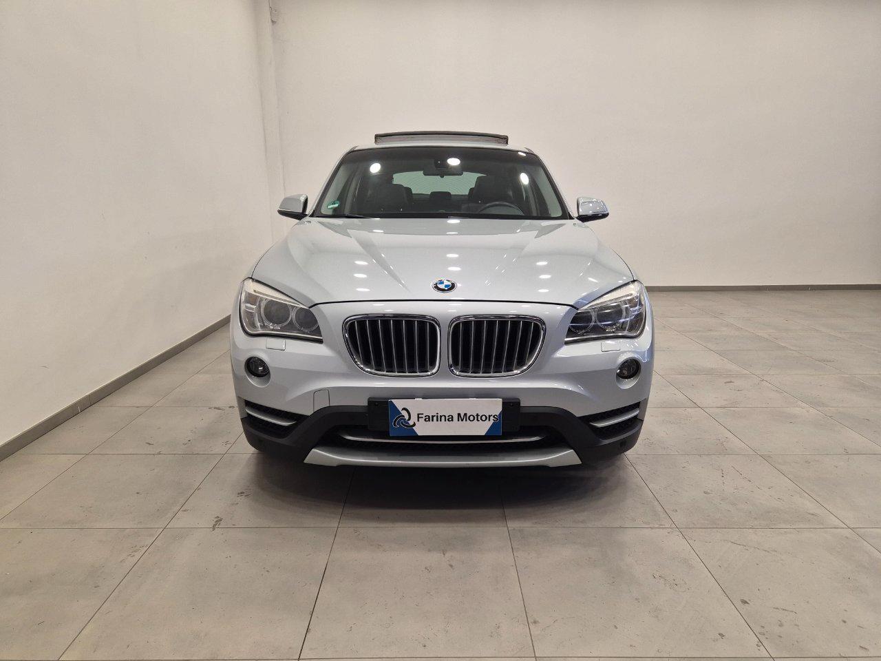 BMW X1 xdrive20i X-Line - Sens. Park. - Tetto