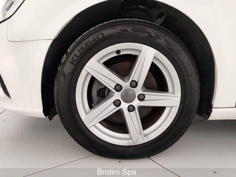 Audi A3 SPB 30 g-tron S tronic Business