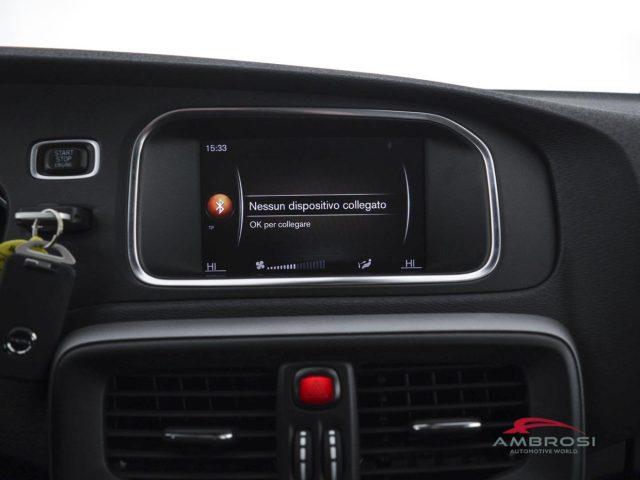 VOLVO V40 Cross Country D2 Business Plus