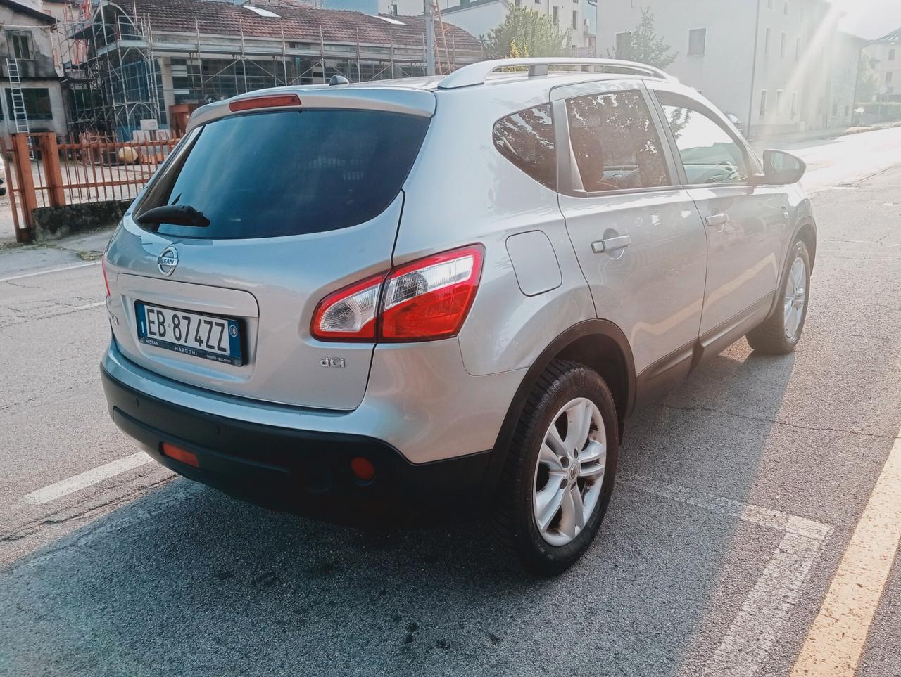 Nissan Qashqai 2.0 dCi DPF 4WD n-tec