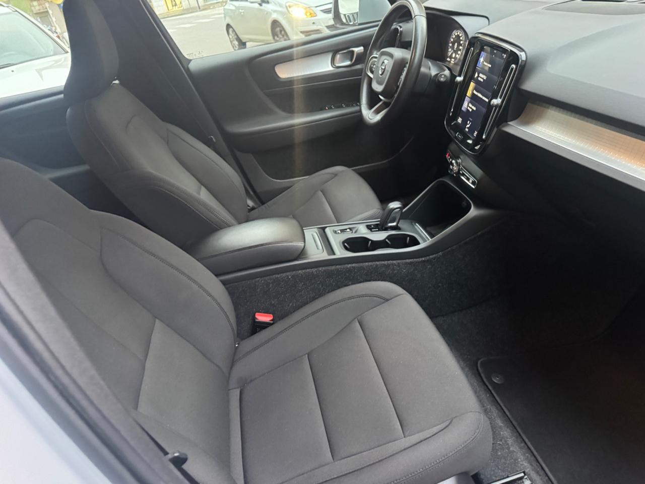 Volvo XC40 D3 2.0D 150cv