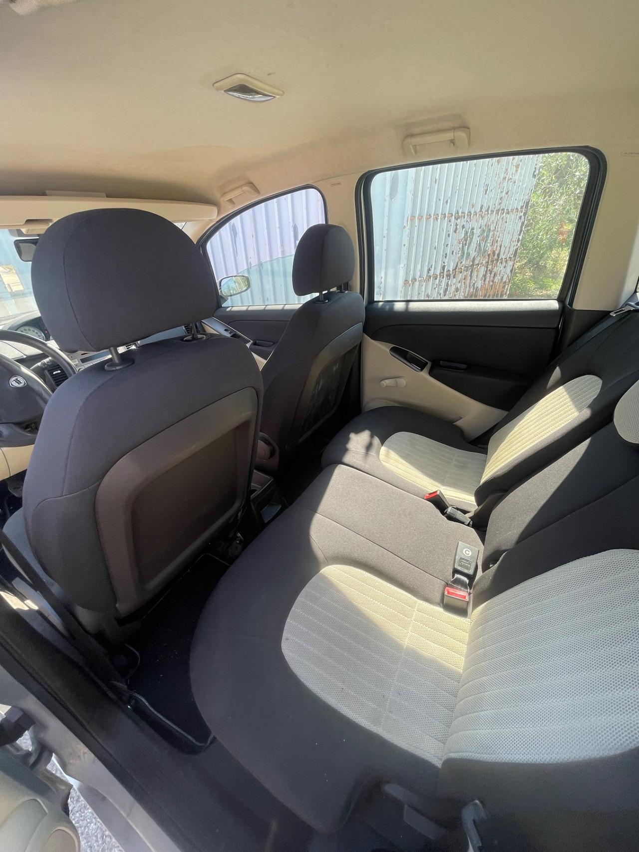 Lancia MUSA 1.3 Multijet 16V 90 CV Oro