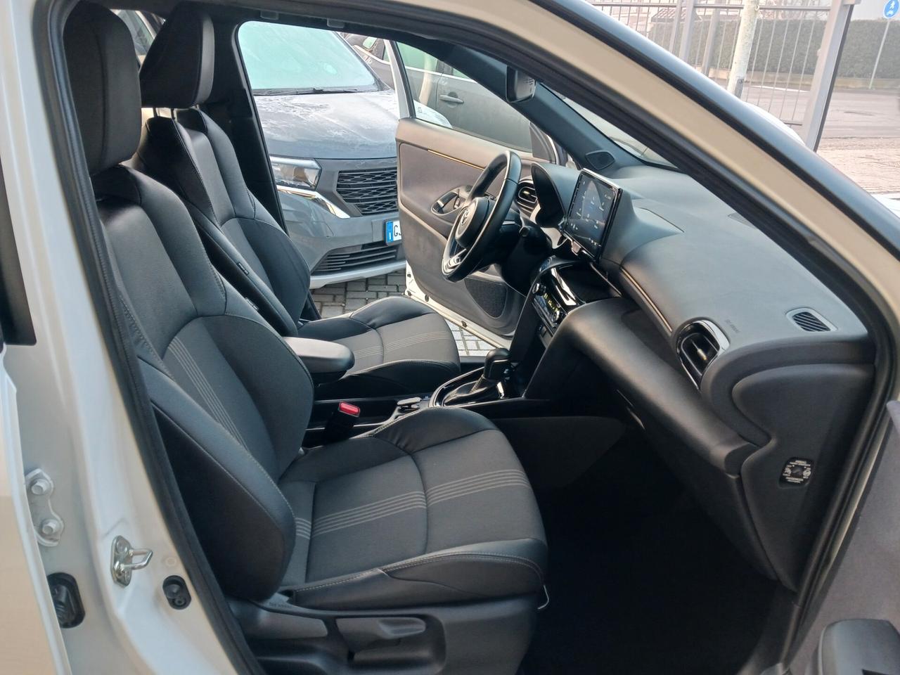 Toyota Yaris Cross 1.5 Hybrid 5p. E-CVT Adventure TAGLIANDI TOYOTA