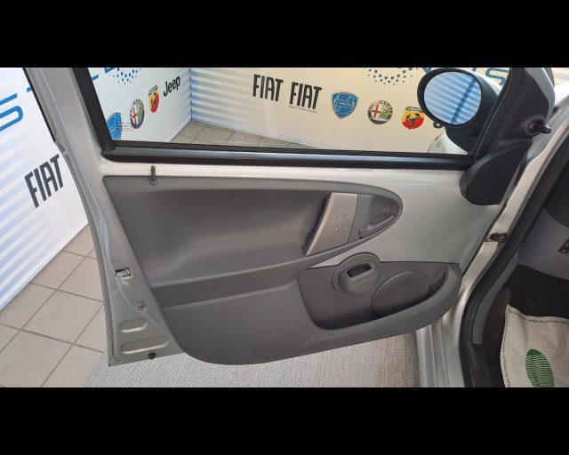 TOYOTA Aygo 5p 1.0 Sol FL - CAMBIO AUTOMATICO