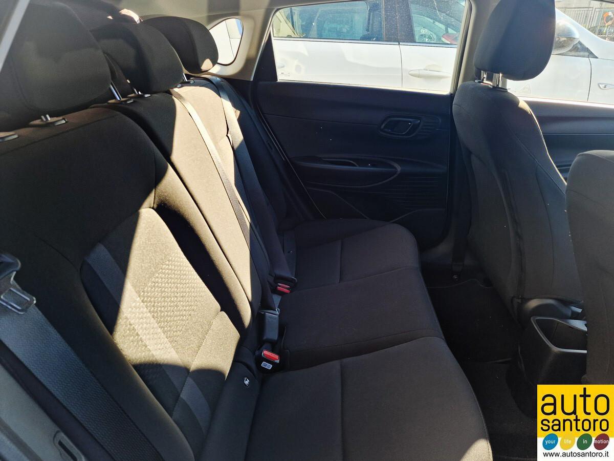 HYUNDAI I20 1.2 CONNECTLINE