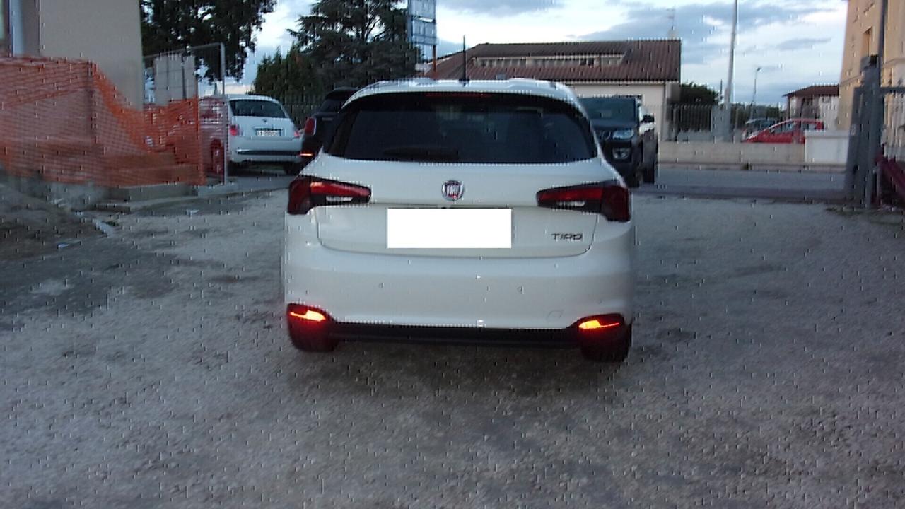 Fiat Tipo 1.6 Mjt S&amp;amp;S 5 porte Lounge