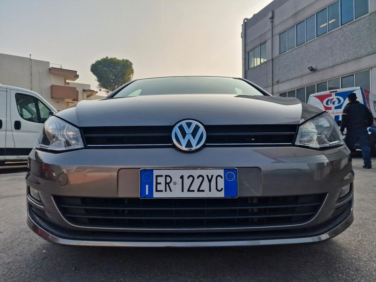 Volkswagen Golf 1.2 TSI 105 CV 5p. Trendline BlueMotion Technology