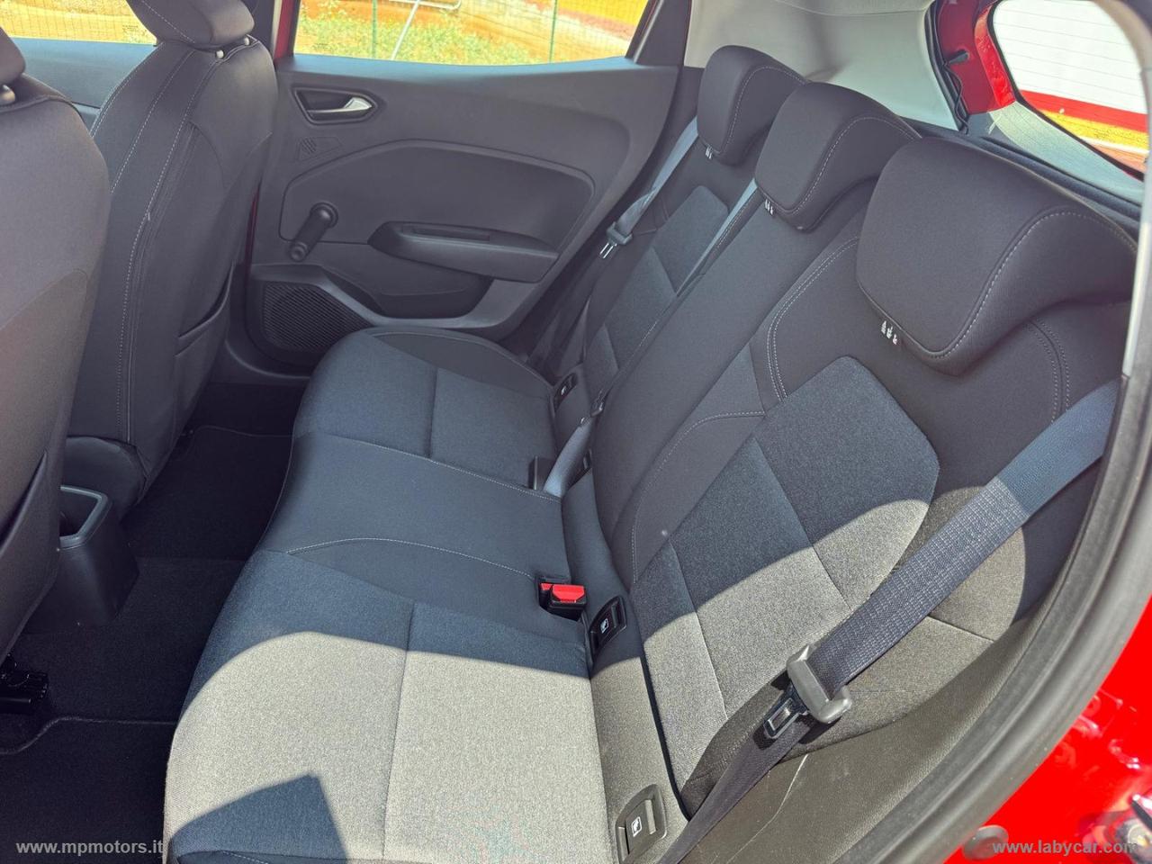 RENAULT CLIO BUSINESS 1.0 100CV GPL IVA ESPOSTA