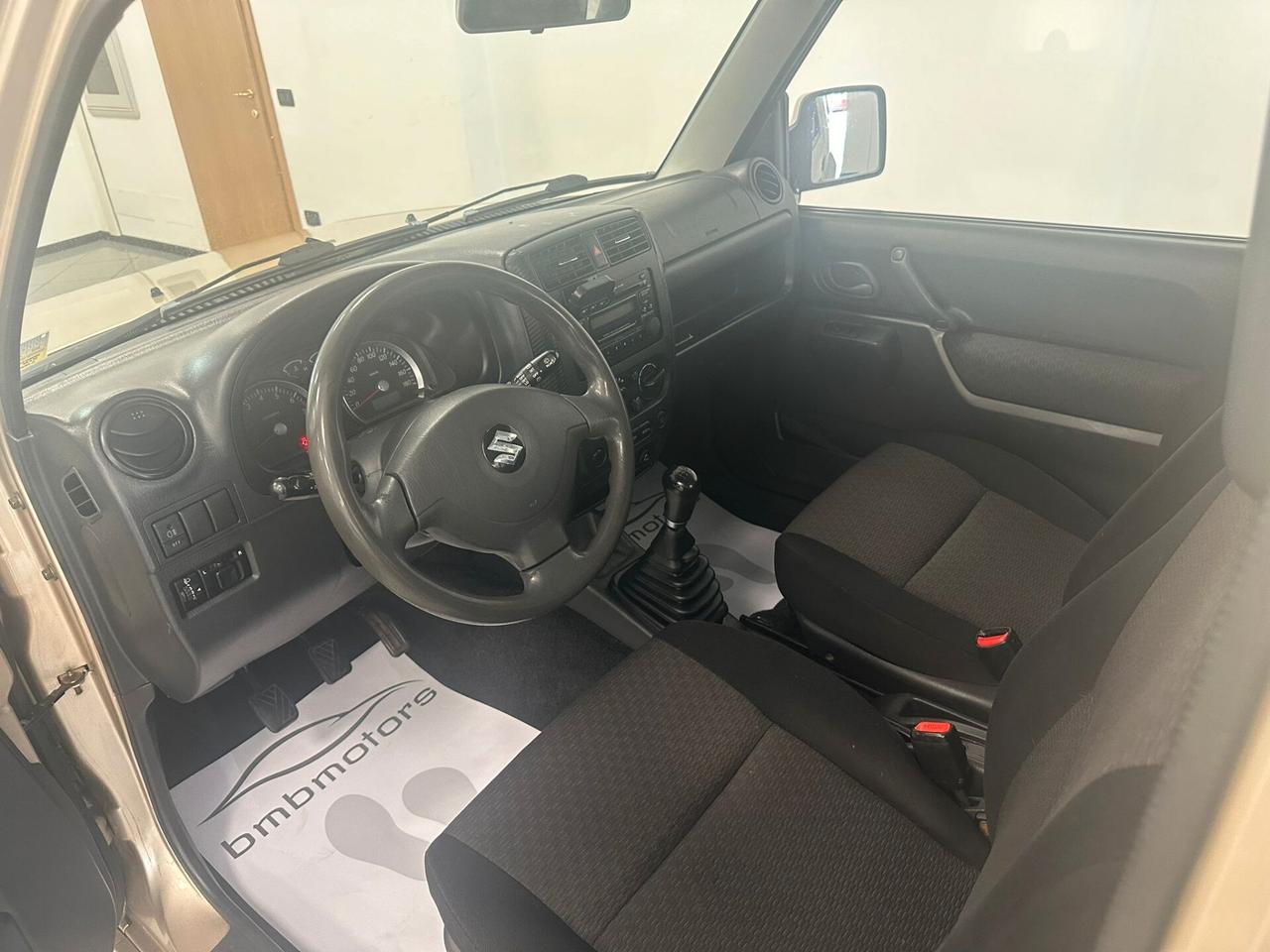 Suzuki Jimny 1.3i 16V cat 4WD JLX Più