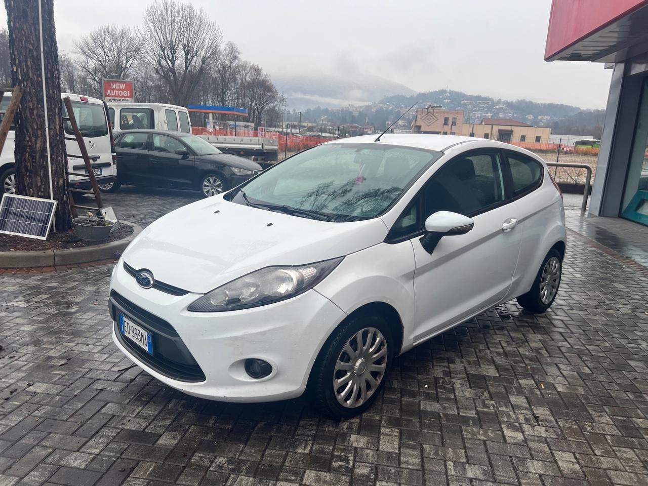 Ford Fiesta 1.2 BENZINA E5 - NEOPATENTATI