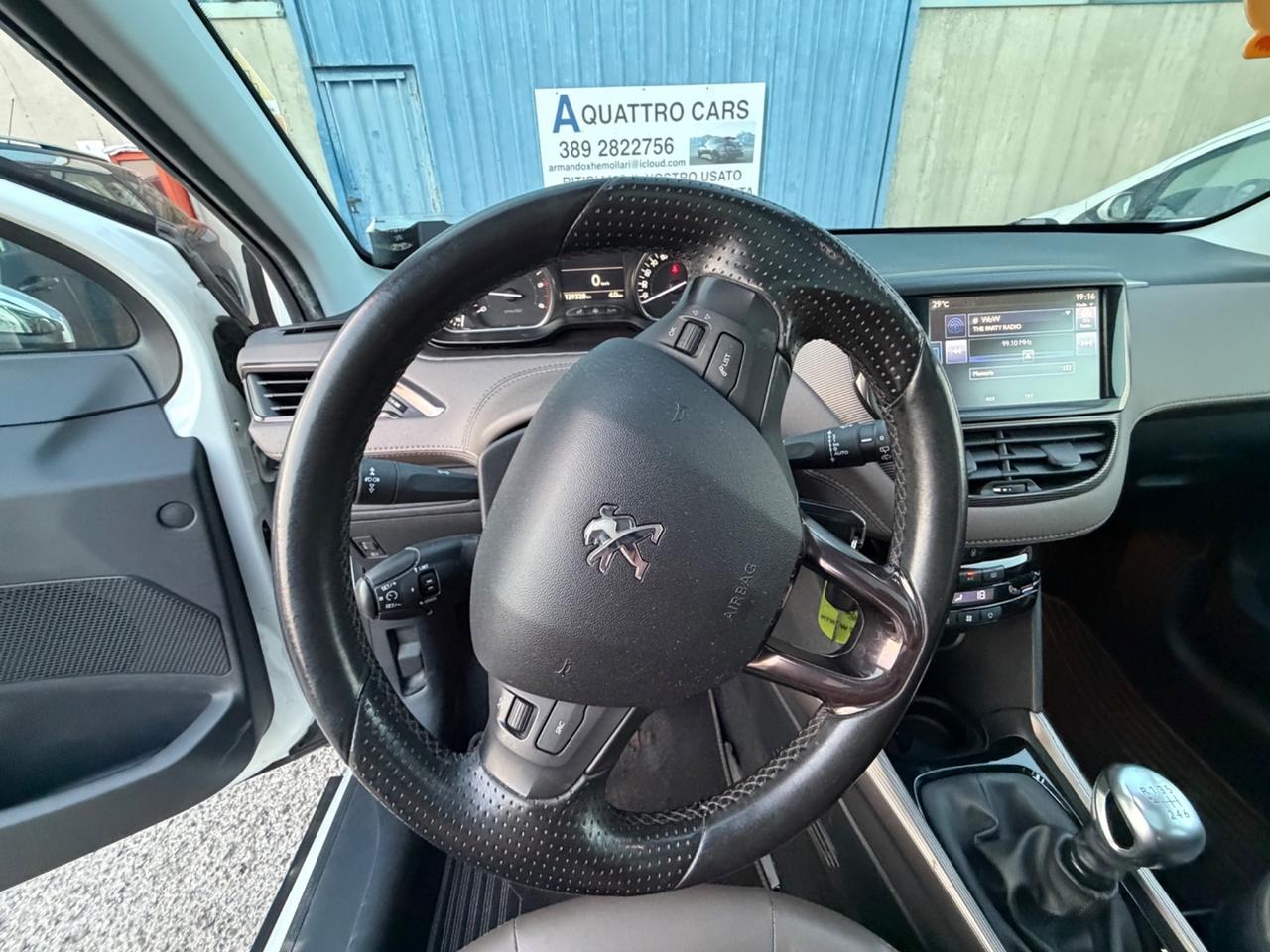 Peugeot 2008 BlueHDi 120 S&S Crossway