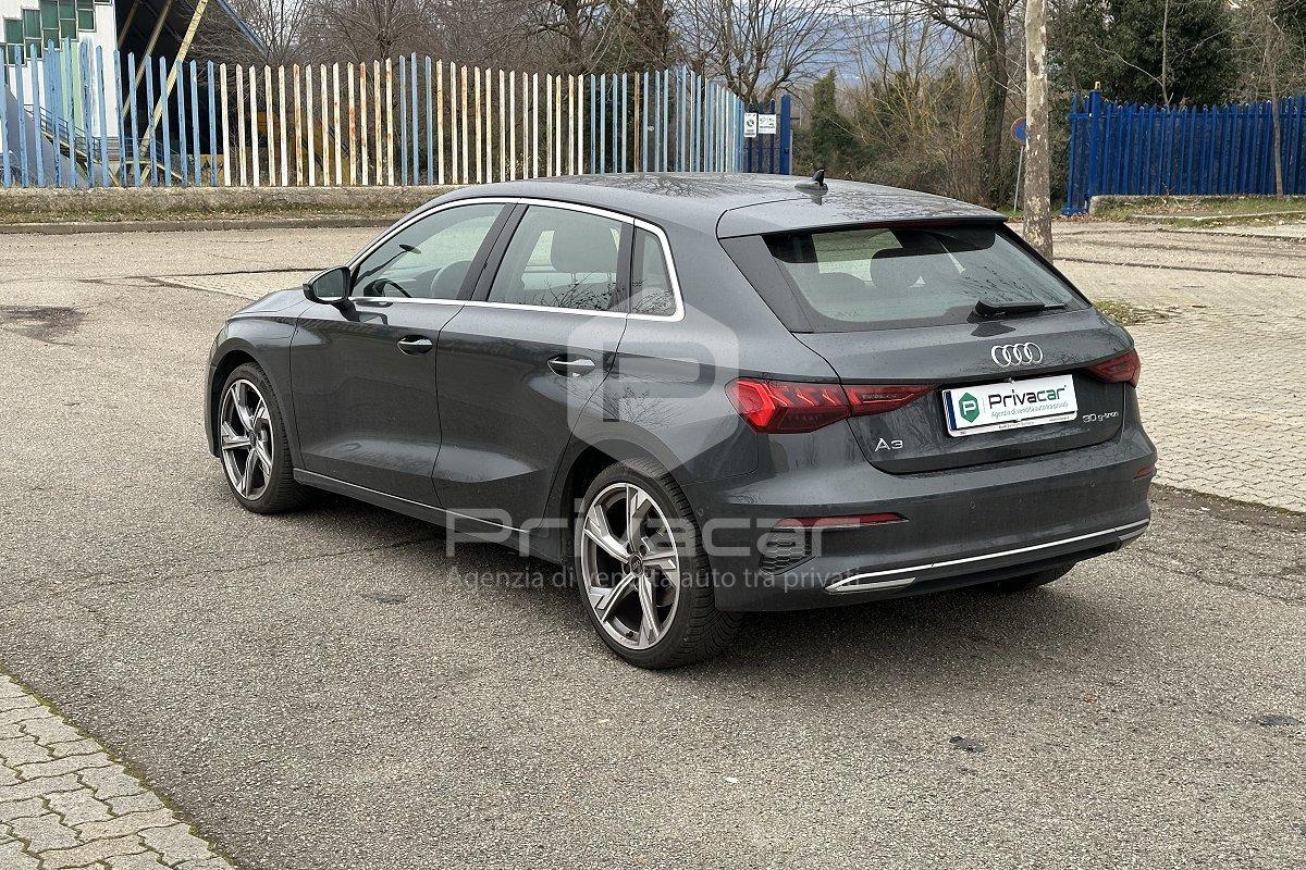 AUDI A3 SPB 30 g-tron S tronic Business Advanced