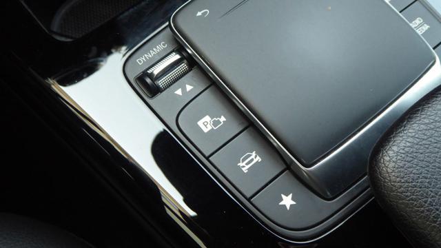 MERCEDES-BENZ A 180 d Automatic Sport