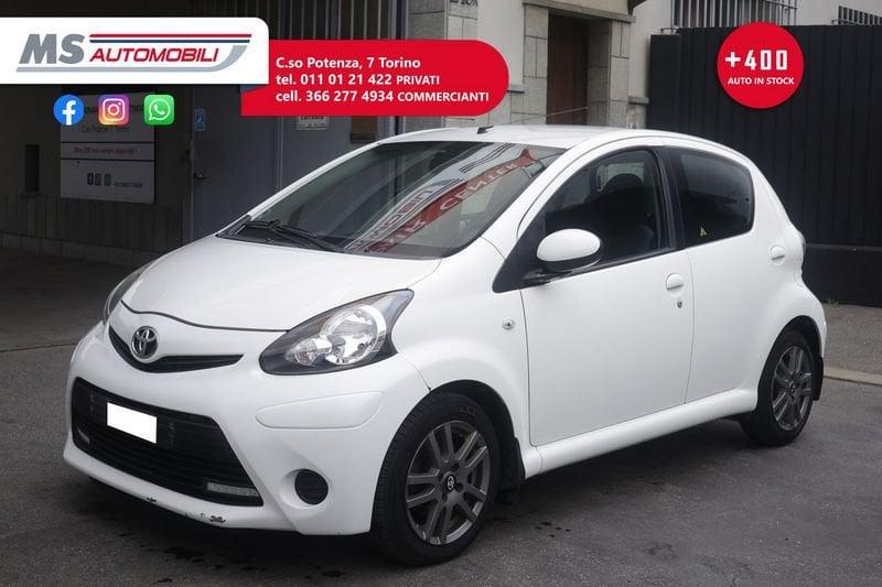 Toyota Aygo Toyota Aygo 1.0 VVT-i Active Connect 50KW ANNO 2013
