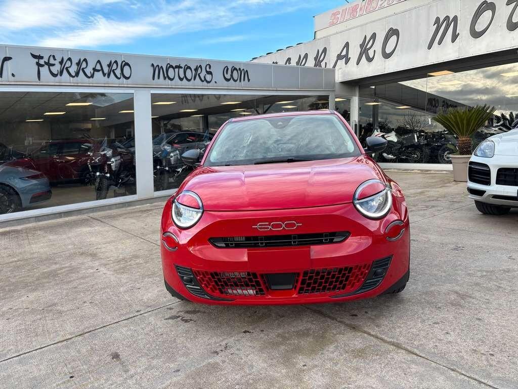Fiat 600 Hybrid 110 CV DCT MHEV Pop KM 0 IVA ESPOSTA Tua a solo 199 Euro al mese