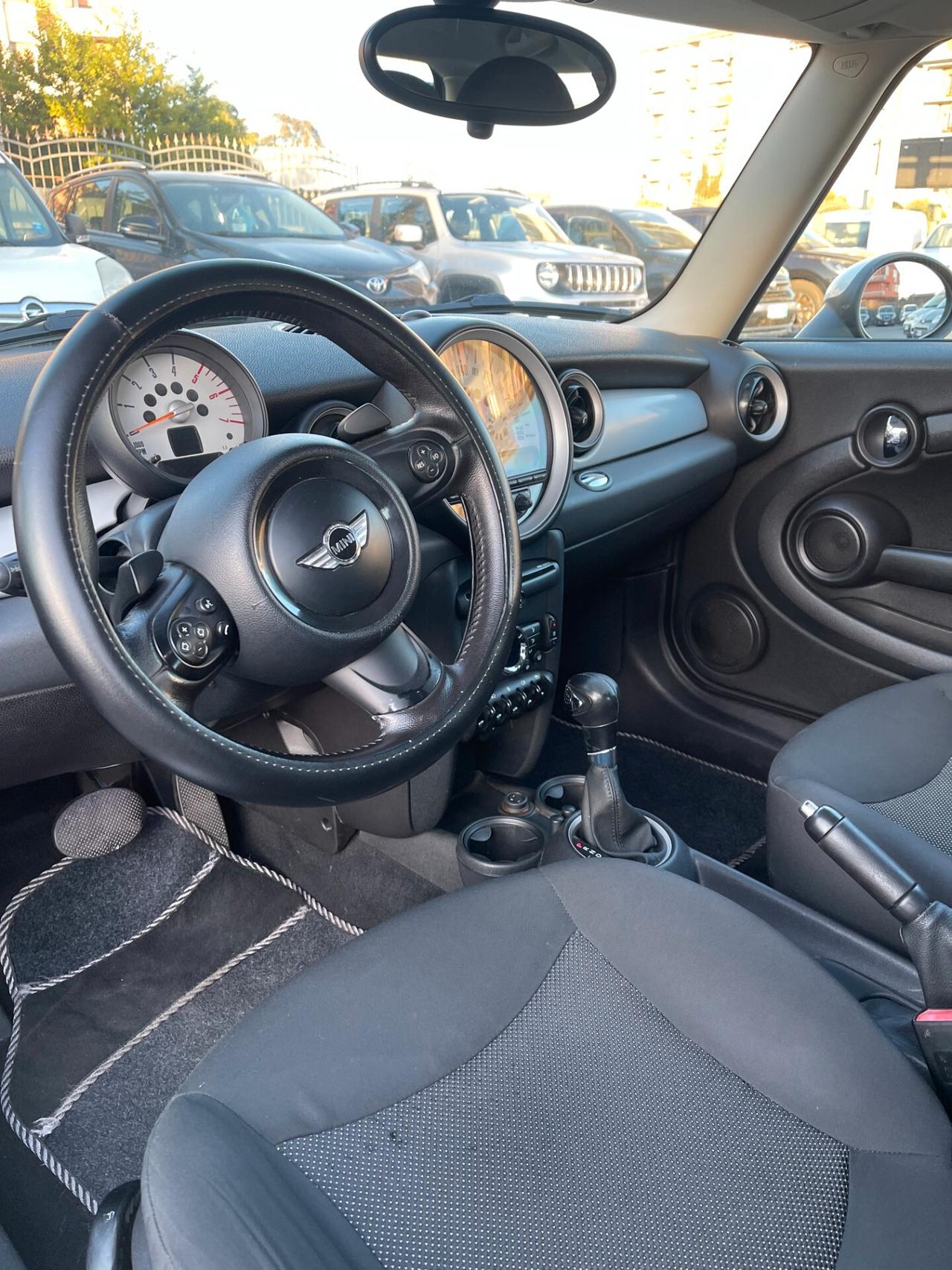 Mini Cooper D Automatica 2.0 112cv
