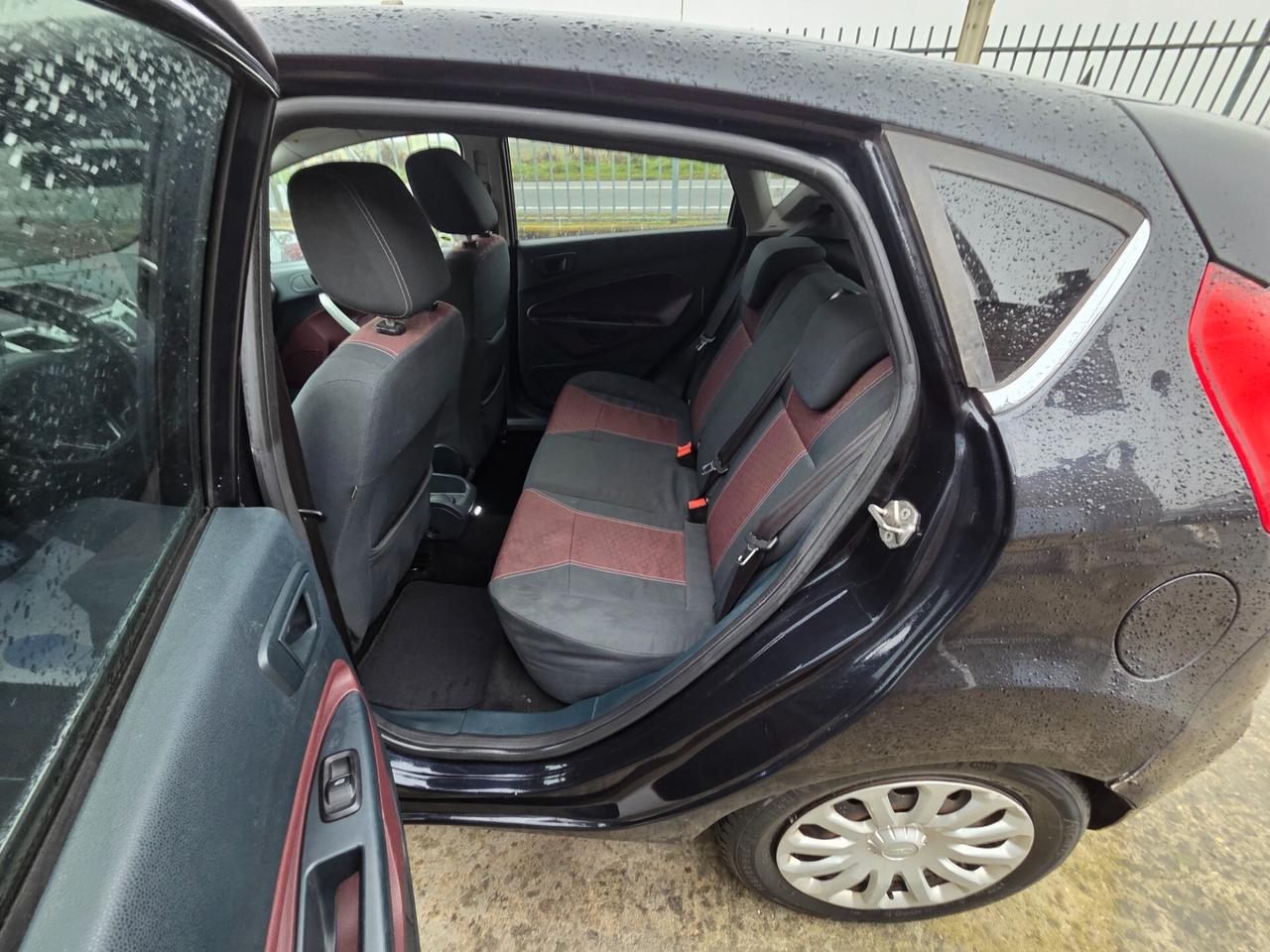 Ford Fiesta 1.4 TDCi 5p. Titanium JNEOPATENTATA