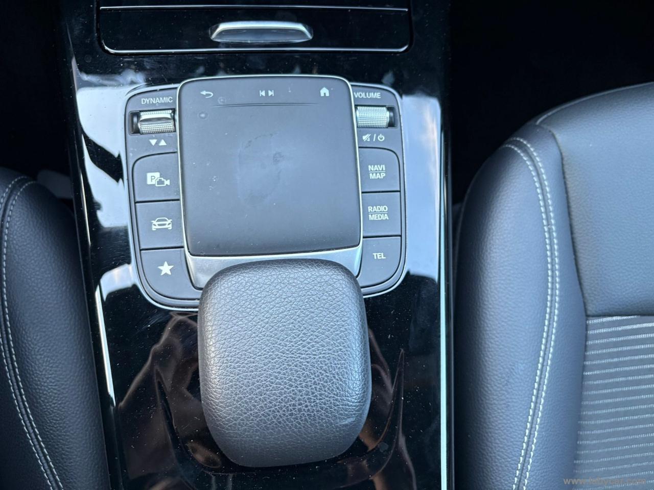 MERCEDES-BENZ A 180 d Automatic Sport