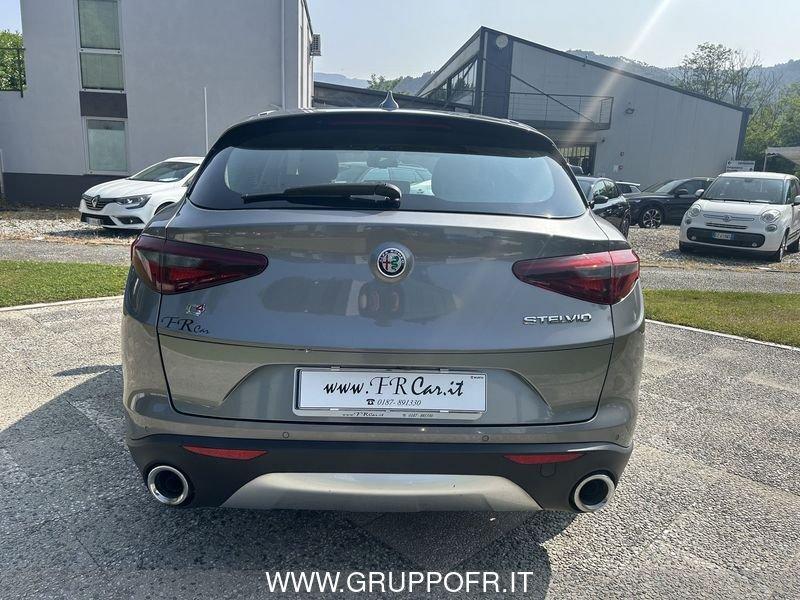 Alfa Romeo Stelvio 2.2 Turbodiesel 210 CV AT8 Q4 Business