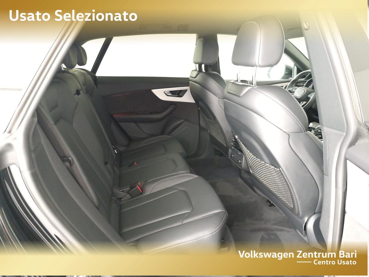 Audi Q8 45 3.0 tdi mhev sport quattro tiptronic
