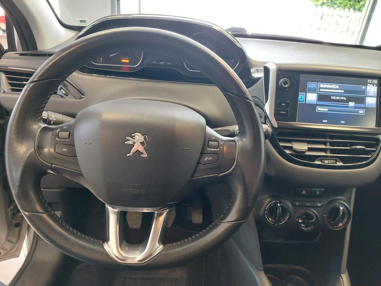 Peugeot 208 PureTech 82 5 porte Allure