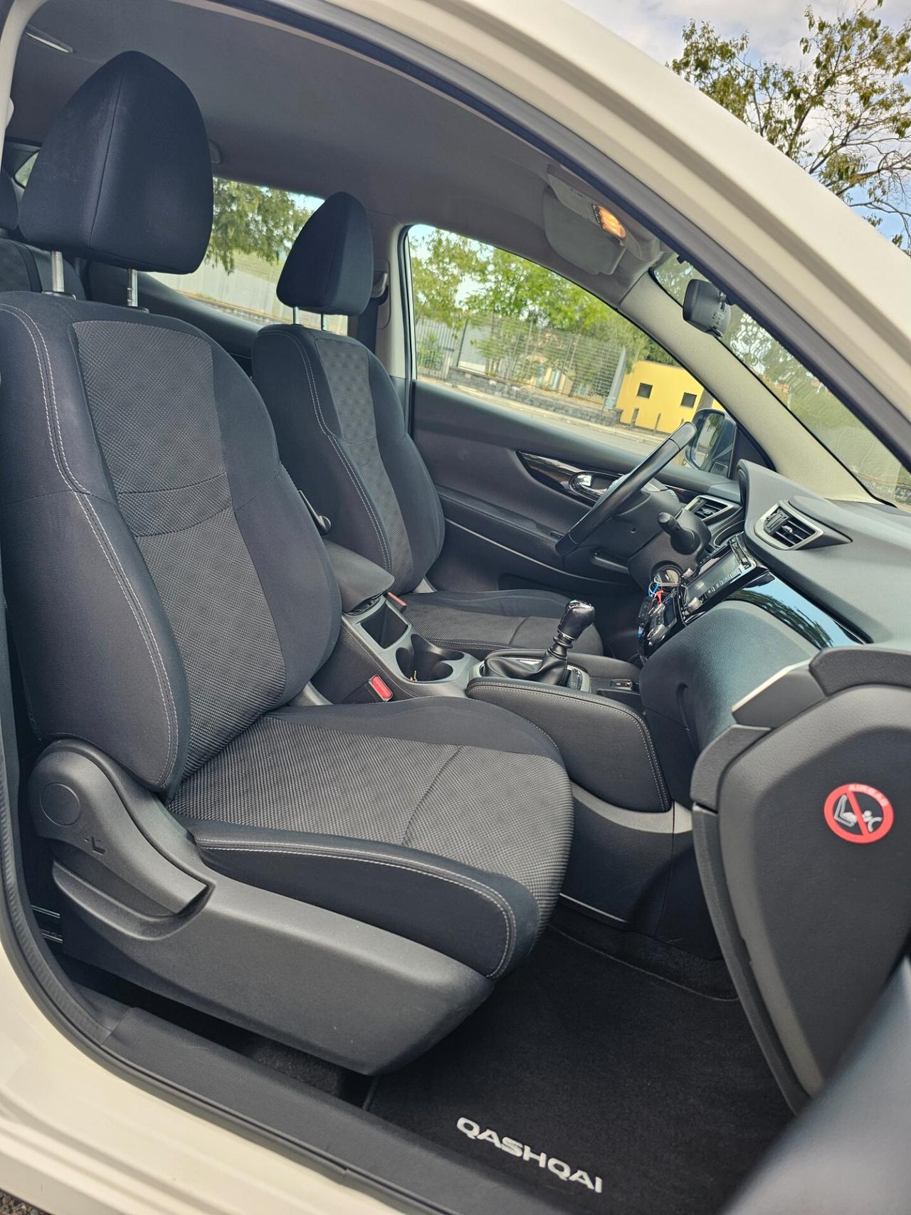 Nissan Qashqai 4WD 1.6 Diesel 130cv 4x4 disinseribile