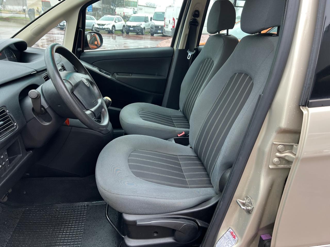 Lancia MUSA 1.3 Mjt 95 CV Gold