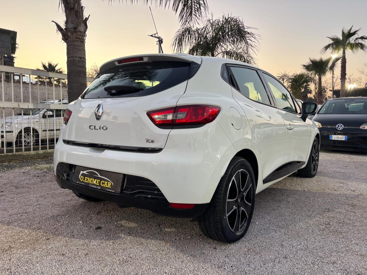 RENAULT CLIO 0.9 TCE 90CV GPL APPENA INSTALLATO