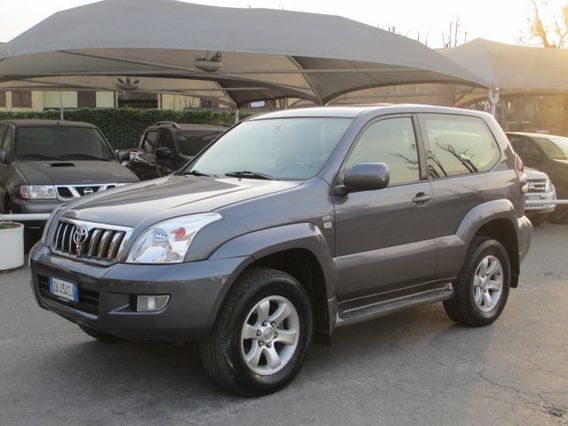 TOYOTA Land Cruiser 3.0 D-4D 16V cat 3 porte aut. Executive