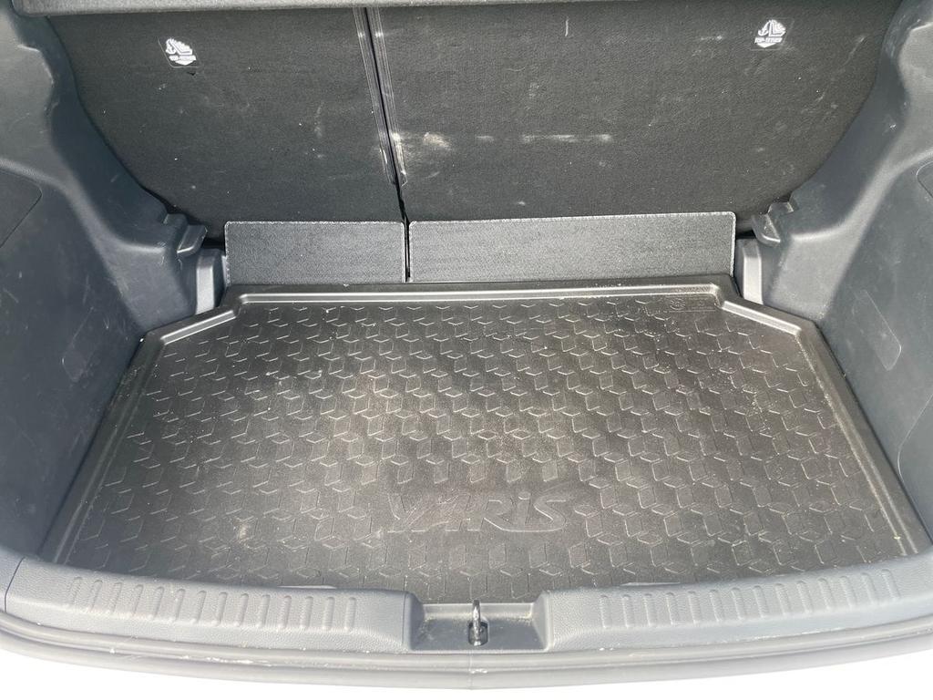 Toyota Yaris 1.5 hybrid Active