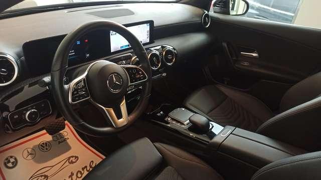 Mercedes-Benz A 180 d ** AUTOM.+LED+NAVI+UNIPRO+FULL **