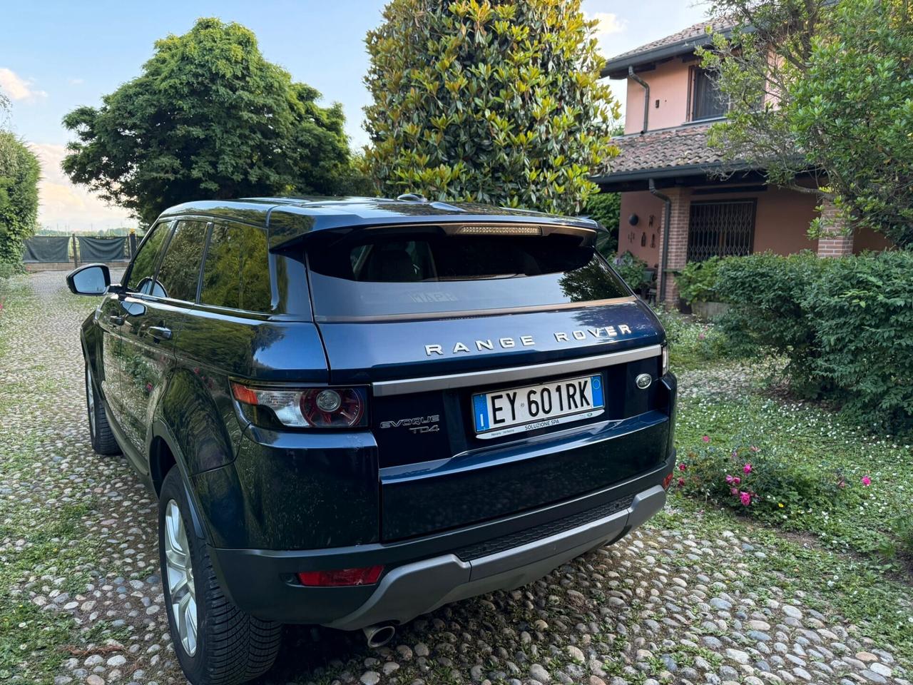 Land Rover Range Evoque 2.2 TD4 5p. Pure Tech Pack