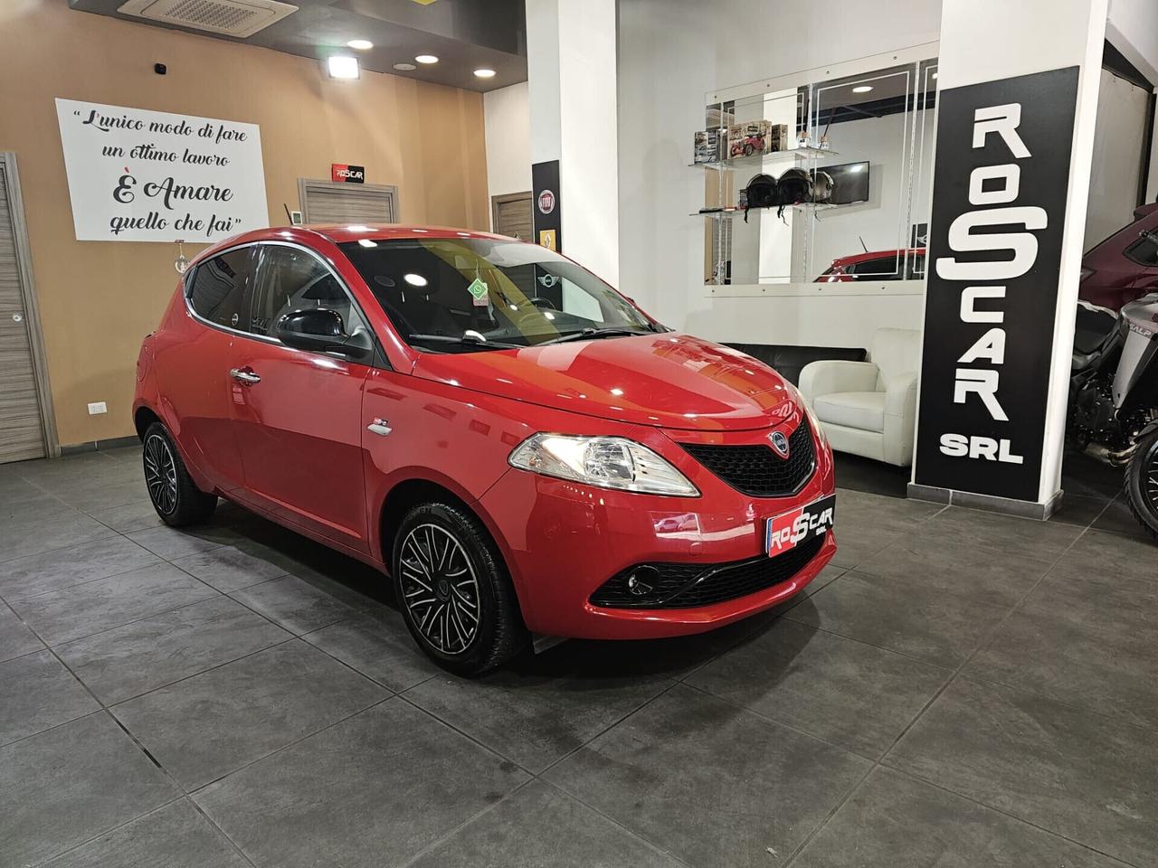 Lancia Ypsilon 1.2 69cv Ecochic GPL Gold
