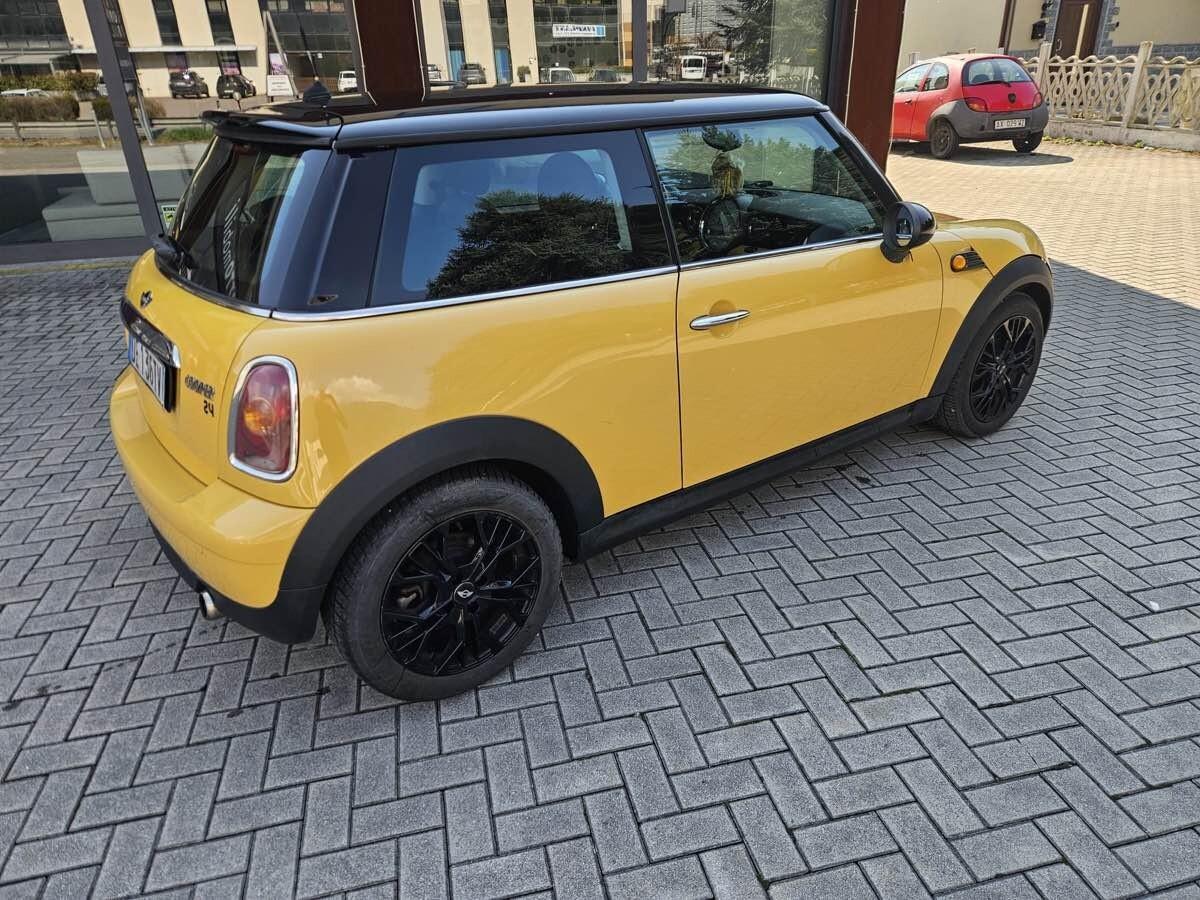 Mini Cooper 1.6 Chili 120 cv