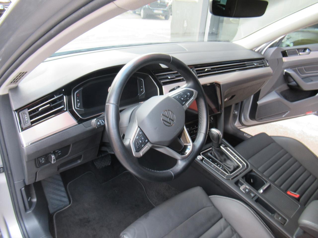 Volkswagen Passat Variant 2.0 TDI SCR 200 CV DSG Executive