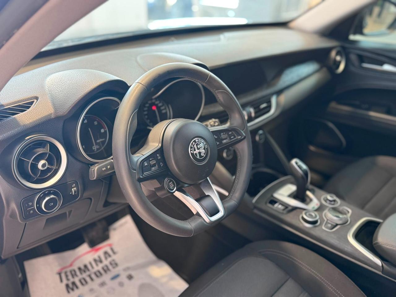 Alfa Romeo Stelvio 2.2 Turbodiesel 190 CV AT8 Q4 Business
