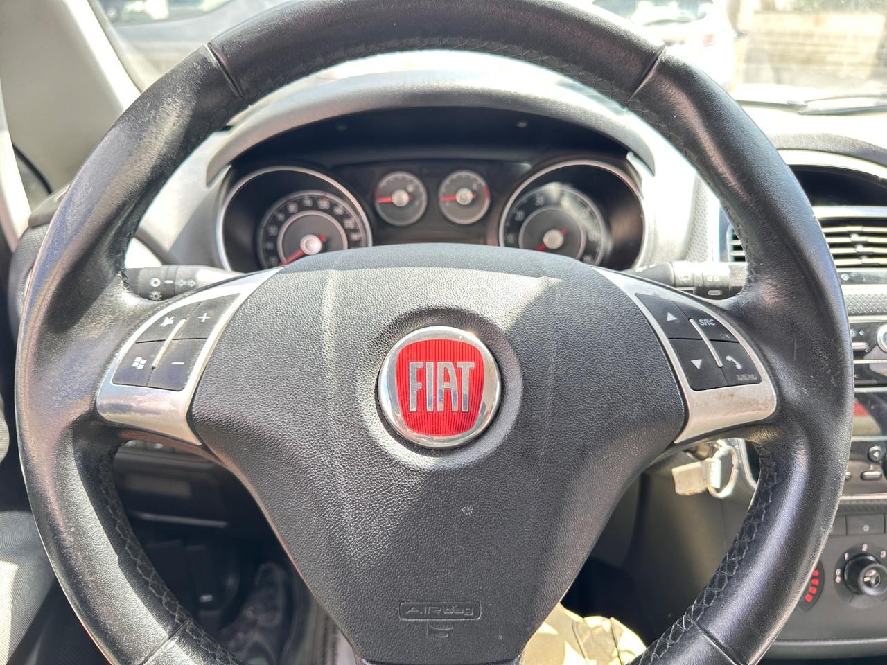 Fiat Punto Evo 1.4 M.Air Emotion-2011