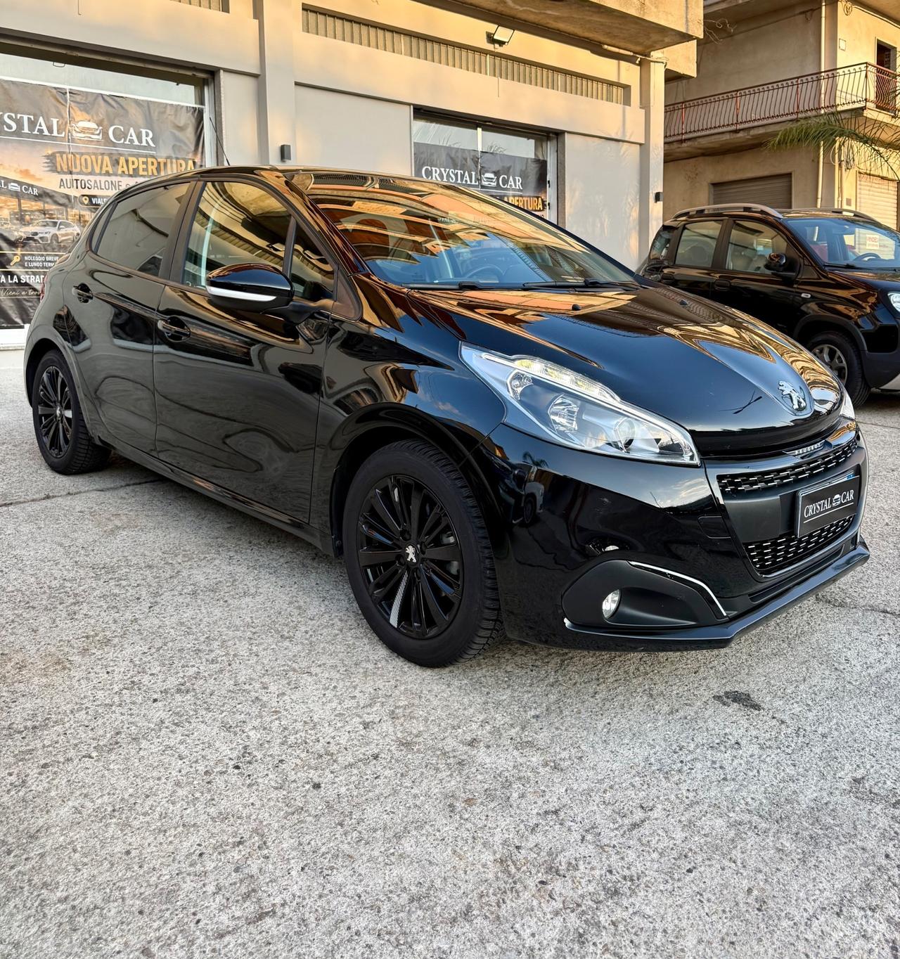 Peugeot 208 PureTech 82 5 porte Allure
