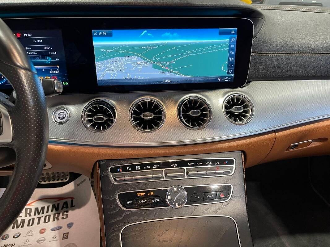 Mercedes-benz E 220 d Auto Cabrio Premium AMG, luci ambient.