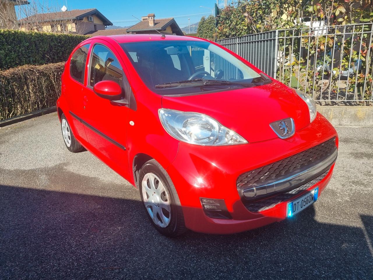 Peugeot 107 1.0 68CV 5p. Plaisir