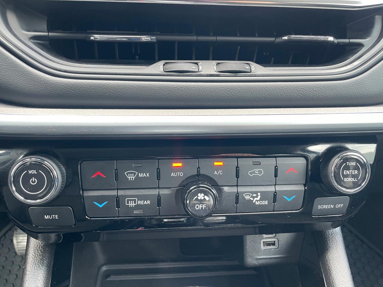 Jeep Compass 1.3 Turbo T4 190 CV PHEV AT6 4xe Business Plus