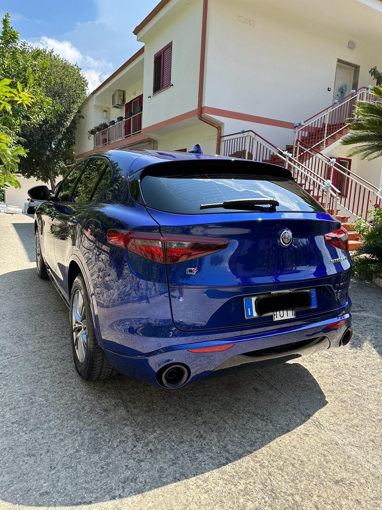 Alfa Romeo Stelvio 2.2 Turbodiesel 190 CV AT8 Q4 Business