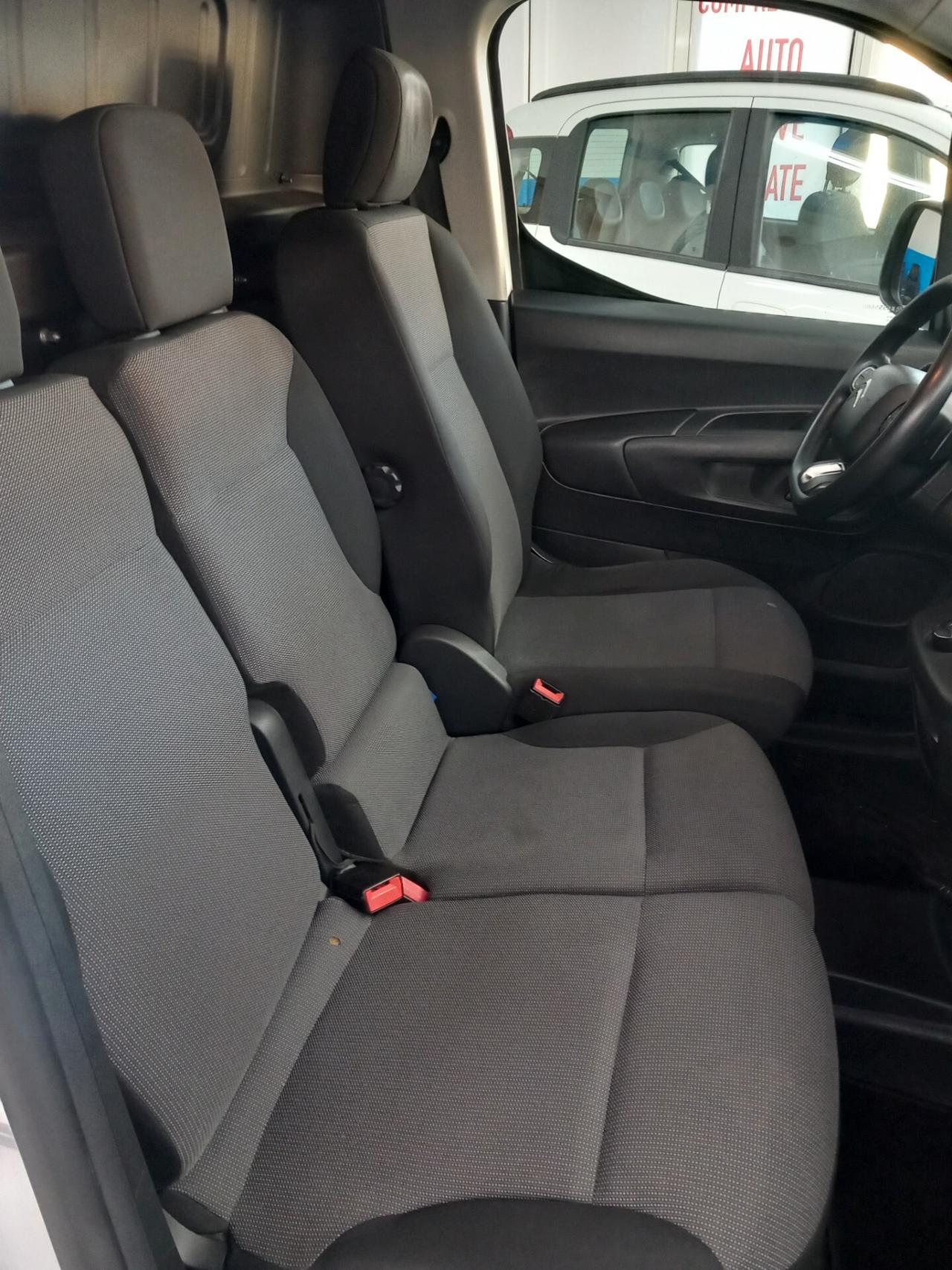 Citroen Berlingo anno 2019 automatico 1.5 diesel 172 mila km