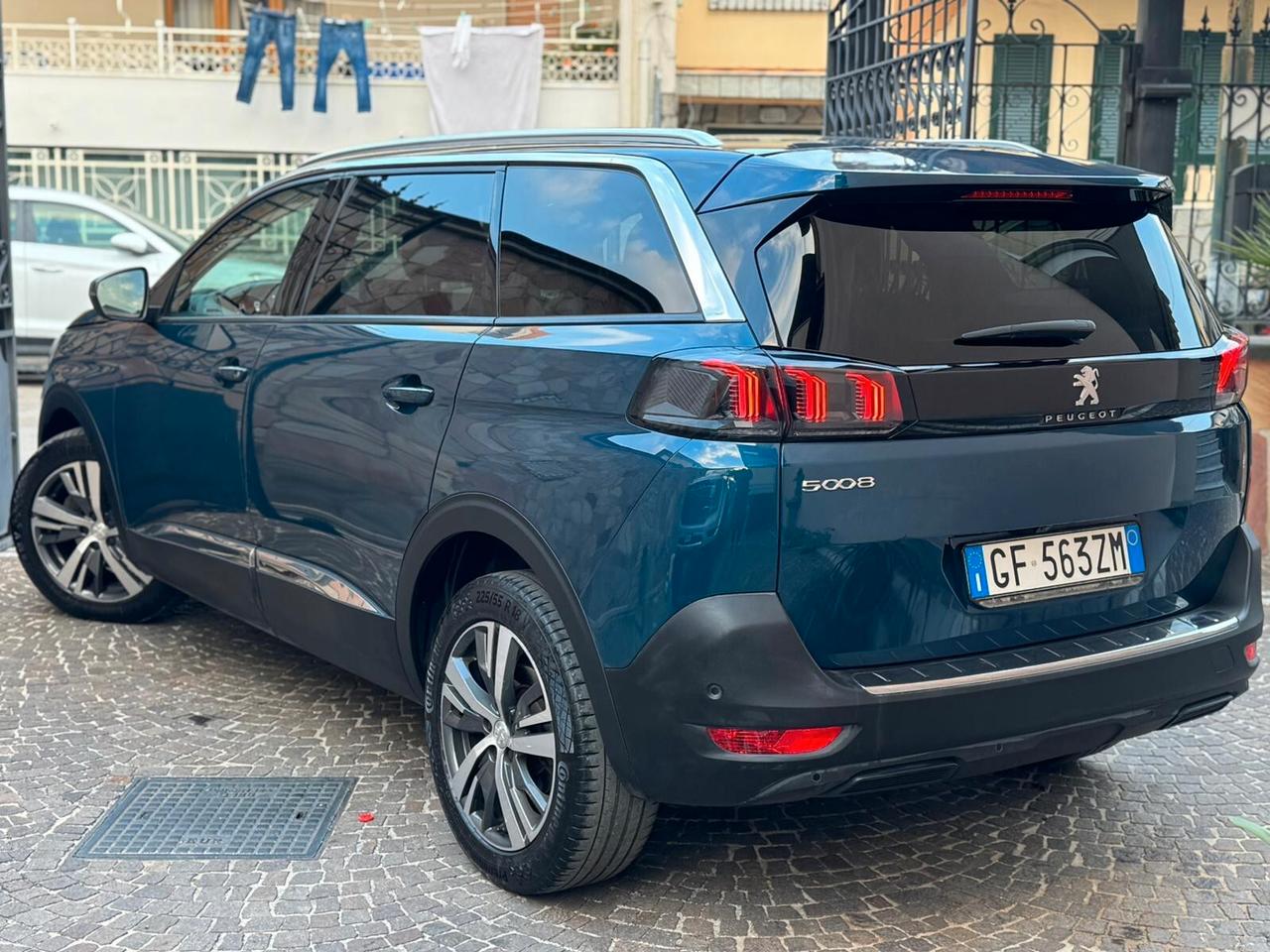 Peugeot 5008 BlueHDi 130 S&S EAT8 GT 7 POSTI