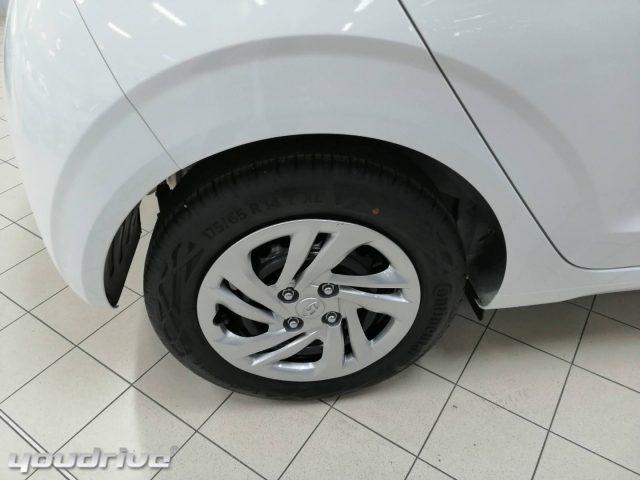 HYUNDAI i10 1.0 MPI Connectline NEW MODEL